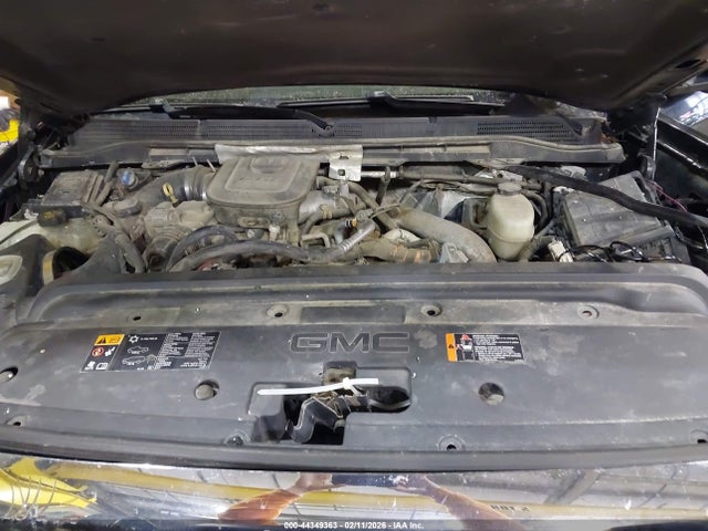 44349363 :رقم المزاد ، 1GT22XE89FZ114108 vin ، 2015 Gmc Sierra 2500hd مزاد بيع