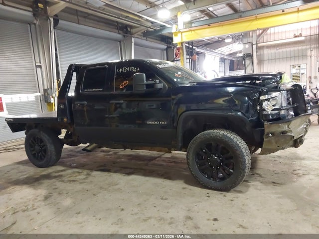 44349363 :رقم المزاد ، 1GT22XE89FZ114108 vin ، 2015 Gmc Sierra 2500hd مزاد بيع