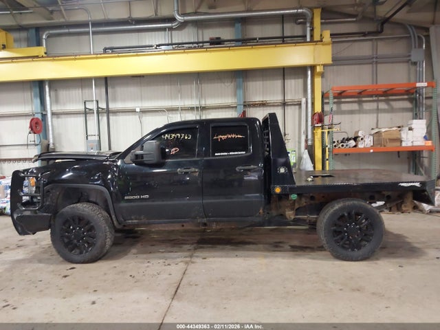 44349363 :رقم المزاد ، 1GT22XE89FZ114108 vin ، 2015 Gmc Sierra 2500hd مزاد بيع
