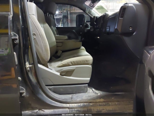 44349363 :رقم المزاد ، 1GT22XE89FZ114108 vin ، 2015 Gmc Sierra 2500hd مزاد بيع