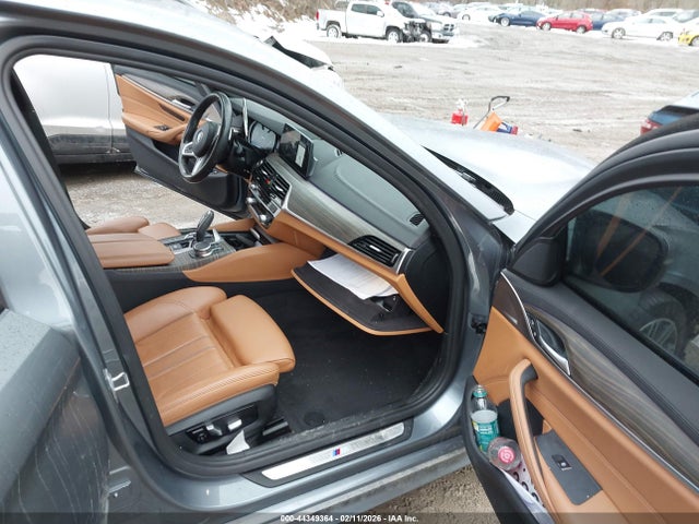 2018 BMW 530E WBAJB1C56JB085134 Photo 4