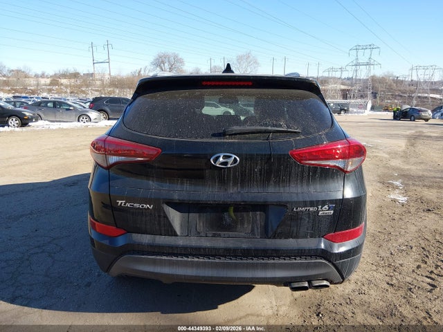 KM8J3CA29GU141161 Hyundai Tucson Limited