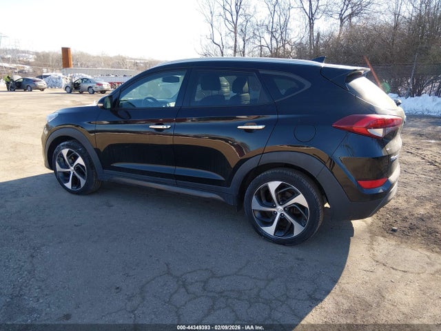 KM8J3CA29GU141161 Hyundai Tucson Limited