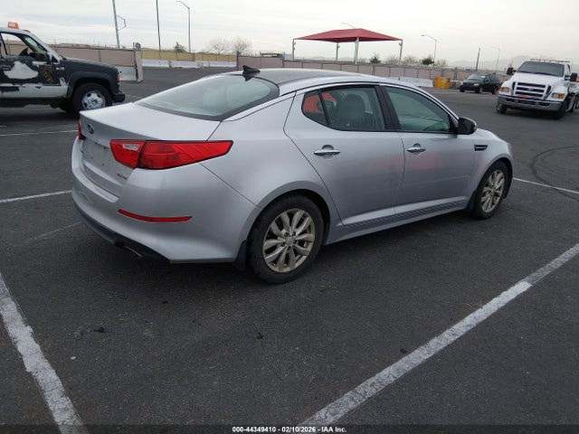 KIA OPTIMA EX 2015 5XXGN4A71FG444613 Image 4
