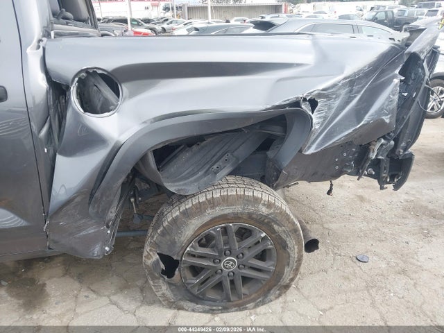 Toyota Tundra Sr5 2024 5TFLA5DB9RX147375 Image 17