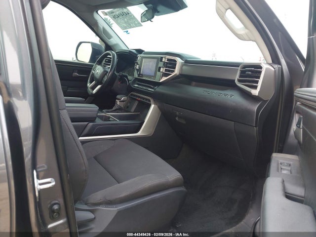 2024 TOYOTA TUNDRA 5TFLA5DB9RX147375 Photo 4