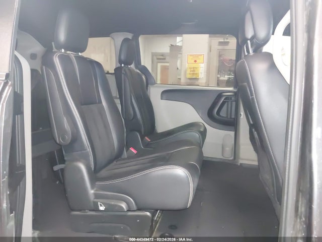 2017 Dodge Grand Caravan Sxt მანქანა იყიდება აუქციონზე, vin: 2C4RDGCG2HR599840, აუქციონის ნომერი: 44349472