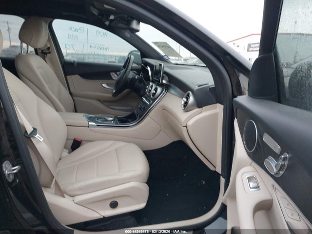 2018 MERCEDES-BENZ GLC 300 WDC0G4JB7JV091043 Photo 4