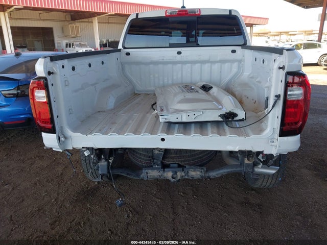 1GTP6DEK8R1237860 GMC Canyon 4wd At4