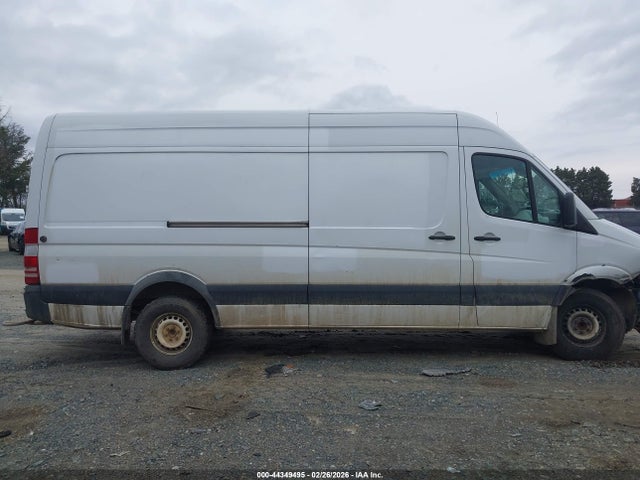 WD3PE8DD6GP364642 Mercedes-Benz Sprinter 2500 High Roof