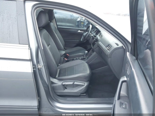 3VV2B7AXXKM198109 Volkswagen Tiguan 2.0t Se/2.0t Sel/2.0t Sel R-line/2.0t Sel R-line Black