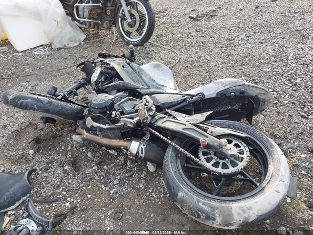 2021 KAWASAKI EX650 ML5EXEM17MDA30156 Photo 4