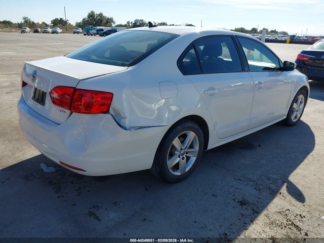 Продаж на аукціоні авто 2011 Volkswagen Jetta 2.0l Tdi, vin: 3VWLL7AJ7BM126308, номер лоту: 44349551