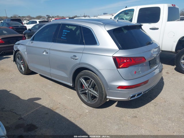 2019 AUDI SQ5 WA1C4AFY0K2001879 Photo 2