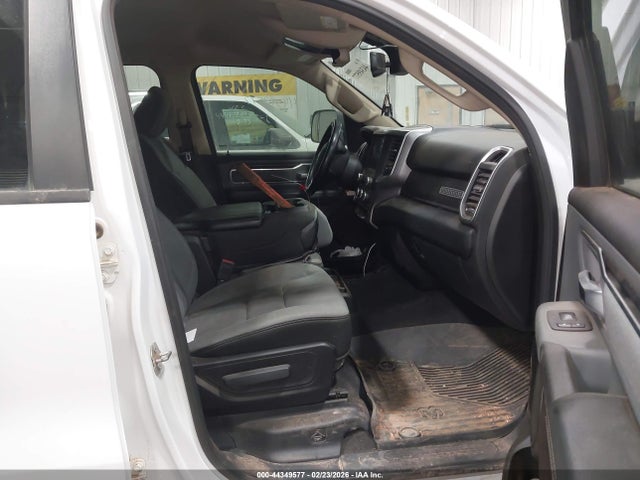 44349577 :رقم المزاد ، 1C6SRFMT0KN589604 vin ، 2019 Ram 1500 Big Horn/lone Star  4x4 6'4 Box مزاد بيع