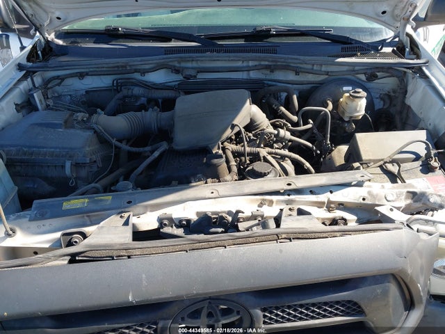 Toyota Tacoma 2015 5TFTX4CN7FX054936 Image 10