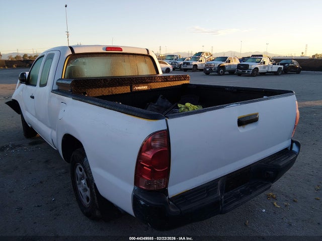 Toyota Tacoma 2015 5TFTX4CN7FX054936 Image 3