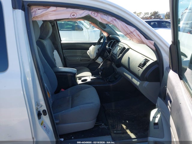 Toyota Tacoma 2015 5TFTX4CN7FX054936 Image 5