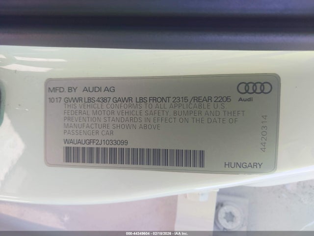 Audi A3 2.0t Premium/2.0t Tech Premium 2018 WAUAUGFF2J1033099 Image 9