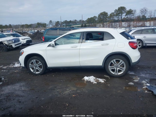 Продаж на аукціоні авто 2018 Mercedes-benz Gla 250 4matic, vin: WDCTG4GB5JJ516402, номер лоту: 44349617