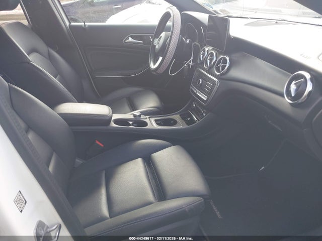 Продаж на аукціоні авто 2018 Mercedes-benz Gla 250 4matic, vin: WDCTG4GB5JJ516402, номер лоту: 44349617