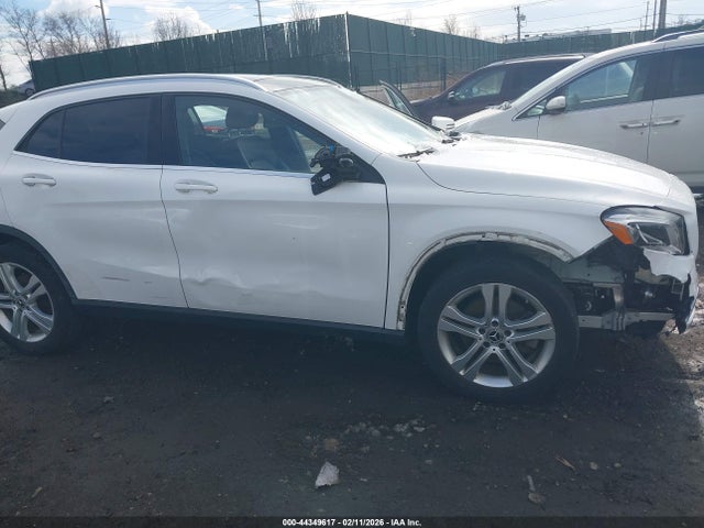 Продаж на аукціоні авто 2018 Mercedes-benz Gla 250 4matic, vin: WDCTG4GB5JJ516402, номер лоту: 44349617