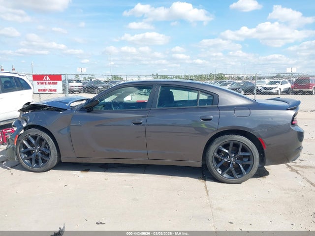 Продаж на аукціоні авто 2022 Dodge Charger Sxt Rwd, vin: 2C3CDXBGXNH203201, номер лоту: 44349636