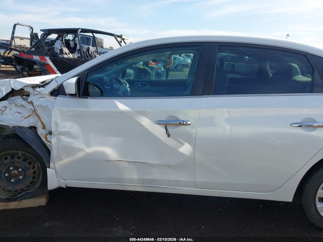 2016 Nissan Sentra Sv მანქანა იყიდება აუქციონზე, vin: 3N1AB7AP5GY231997, აუქციონის ნომერი: 44349646