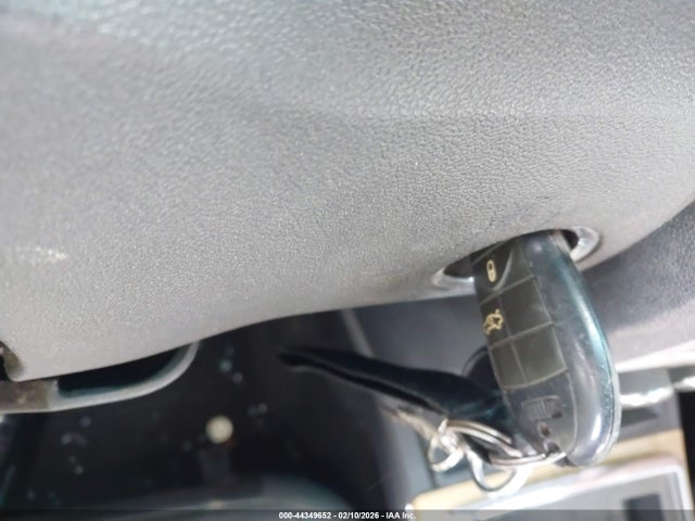 2008 Chrysler 300 Limited მანქანა იყიდება აუქციონზე, vin: 2C3KA33G48H140399, აუქციონის ნომერი: 44349652