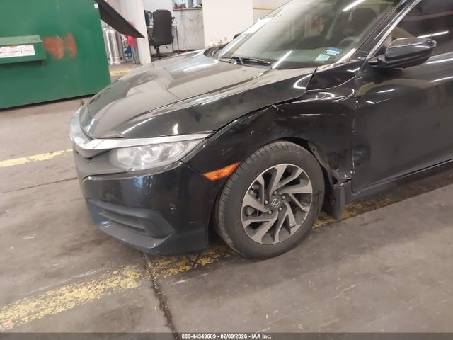 Honda CIVIC EX 2017 2HGFC2F75HH514887 Image 6