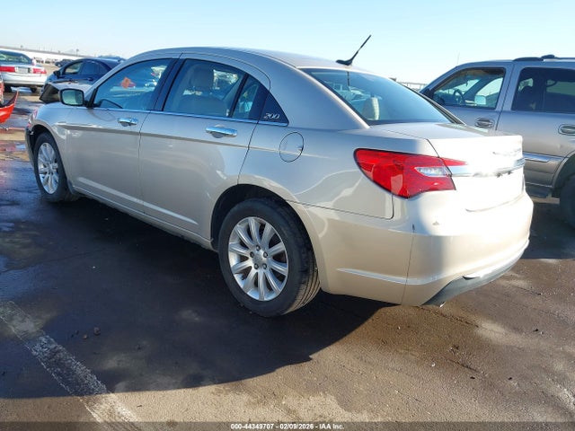 Продажа на аукционе авто 2013 Chrysler 200 Limited, vin: 1C3CCBCG1DN702270, номер лота: 44349707