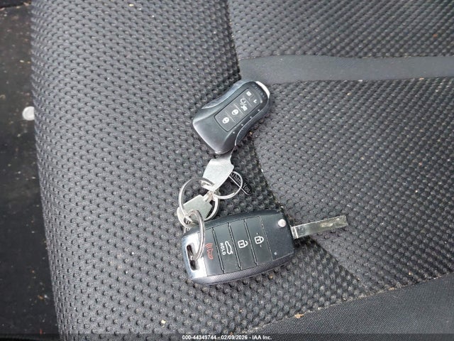 2020 Kia Optima Lx მანქანა იყიდება აუქციონზე, vin: 5XXGT4L38LG399651, აუქციონის ნომერი: 44349744