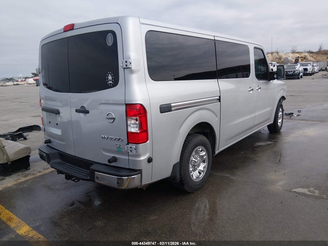5BZAF0AA4KN851718 Nissan Nv Passenger Nv3500 Hd Sl V8