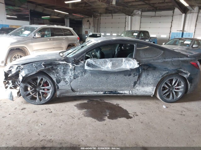 Auction sale of the 2015 Hyundai Genesis 3.8 Ultimate, vin: KMHHU6KJ6FU121886, lot number: 44349758