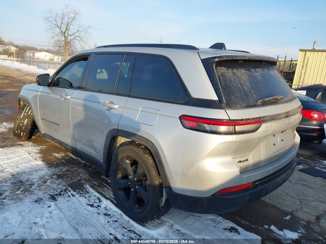 Продаж на аукціоні авто 2024 Jeep Grand Cherokee Limited 4x4, vin: 1C4RJHBG9RC171841, номер лоту: 44349759