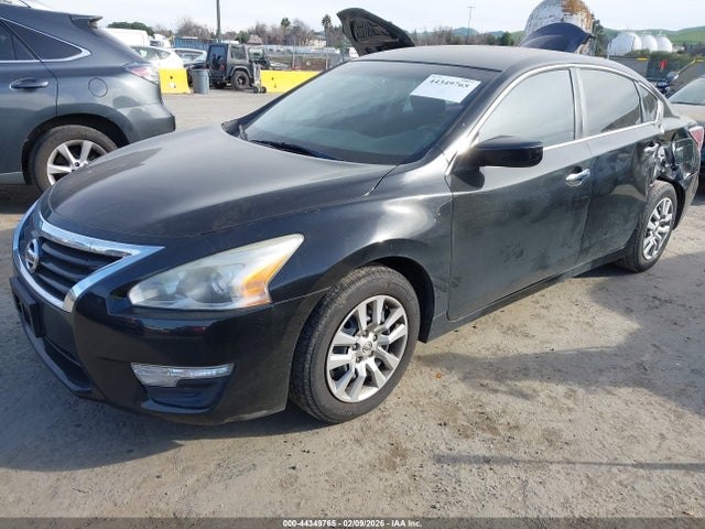 Nissan Altima 2.5 S 2015 1N4AL3AP5FC442522 Image 2
