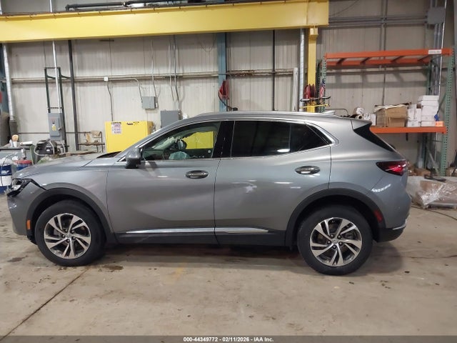 LRBFZNR49ND011404 Buick Envision Fwd Essence