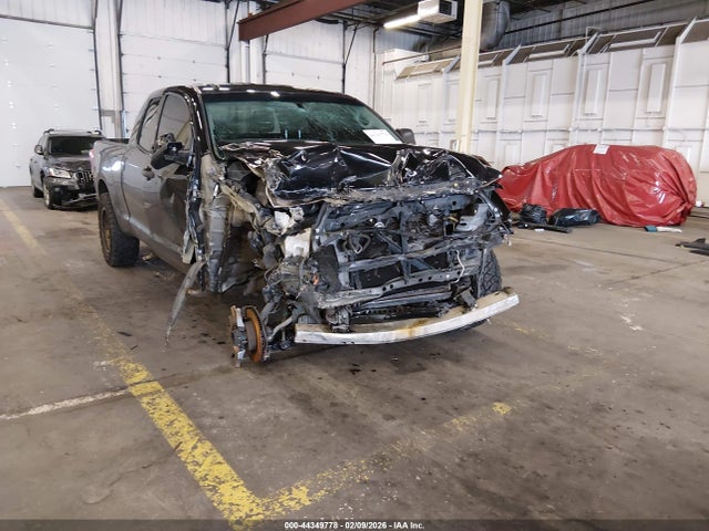 Продаж на аукціоні авто 2013 Toyota Tundra Grade 5.7l V8, vin: 5TFUY5F14DX308017, номер лоту: 44349778