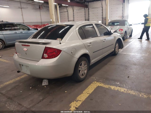 2005 CHEVROLET COBALT 1G1AL52F357565540 Photo 3