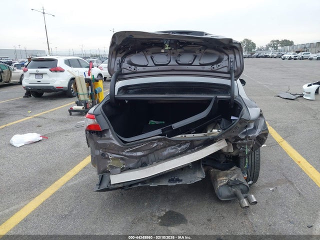 4T1B11HK2KU201925 Toyota CAMRY SE
