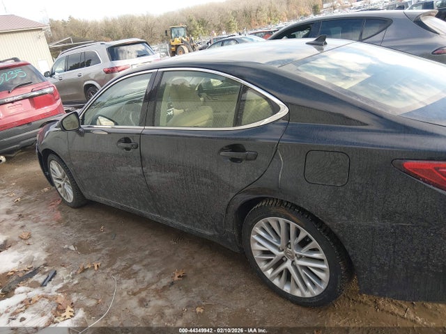 2014 Lexus Es 350 მანქანა იყიდება აუქციონზე, vin: JTHBK1GG0E2107216, აუქციონის ნომერი: 44349942