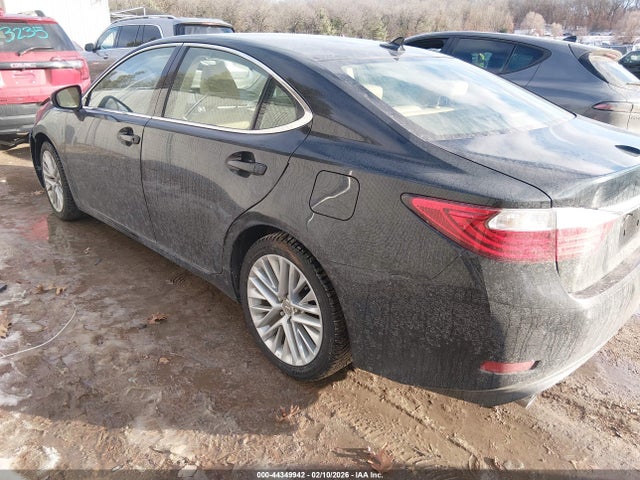 2014 Lexus Es 350 მანქანა იყიდება აუქციონზე, vin: JTHBK1GG0E2107216, აუქციონის ნომერი: 44349942