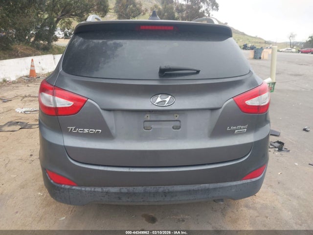 KM8JUCAGXFU959456 Hyundai Tucson Limited