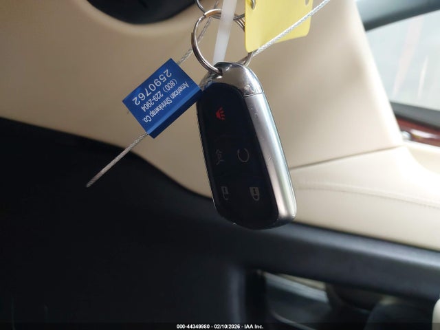 2019 CADILLAC XT5 1GYKNCRS1KZ103453 Photo 10