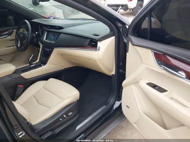 2019 CADILLAC XT5 1GYKNCRS1KZ103453 Photo 4