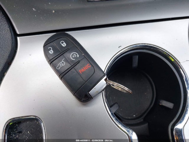 2015 Jeep Grand Cherokee Altitude მანქანა იყიდება აუქციონზე, vin: 1C4RJFAG9FC227360, აუქციონის ნომერი: 44350011
