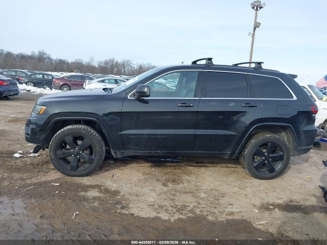 2015 Jeep Grand Cherokee Altitude მანქანა იყიდება აუქციონზე, vin: 1C4RJFAG9FC227360, აუქციონის ნომერი: 44350011