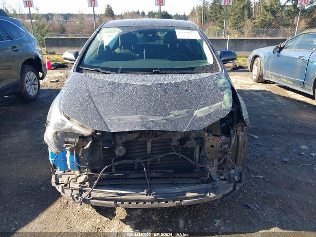 JTDKARFU8G3017030 Toyota Prius Three Touring