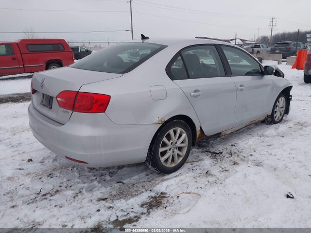44350050 :رقم المزاد ، 3VWDX7AJ5BM354705 vin ، 2011 Volkswagen Jetta 2.5l Se مزاد بيع