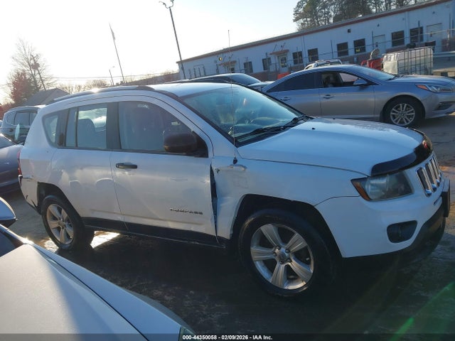 Aukcja sprzedaży 2014 Jeep Compass Sport/north, vin: 1C4NJCAB2ED531575, numer aukcji: 44350058